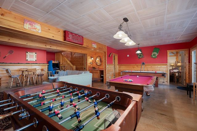 14 Honeysuckle Way, Ellijay, GA 30540