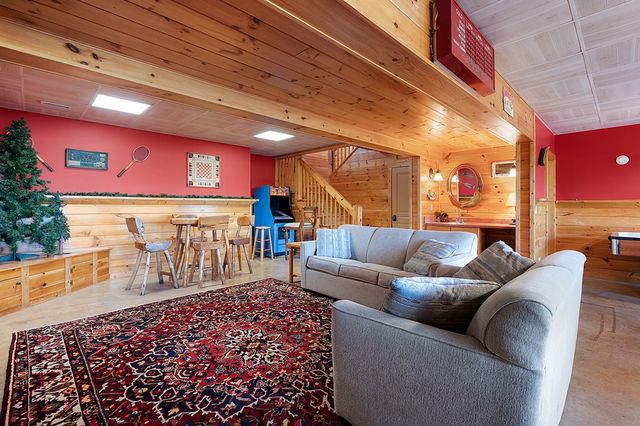 14 Honeysuckle Way, Ellijay, GA 30540