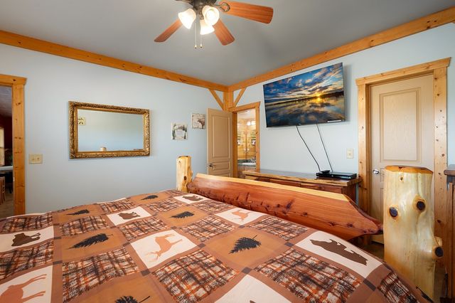 14 Honeysuckle Way, Ellijay, GA 30540