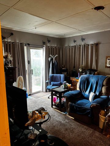 2 WALNUT DR, Elkton, MD 21921