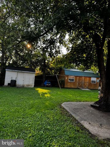 2 WALNUT DR, Elkton, MD 21921