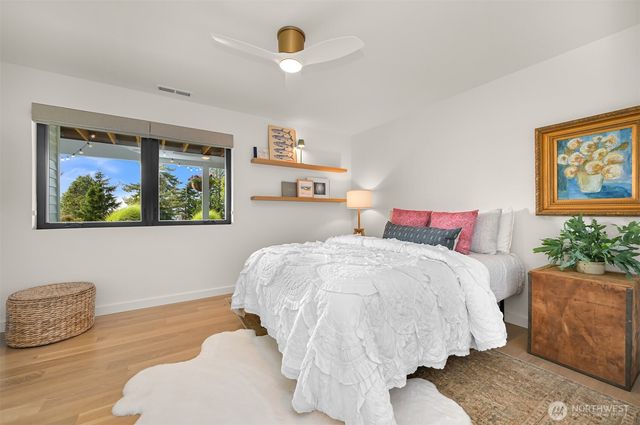 405 Bayside Road, Bellingham, WA 98225