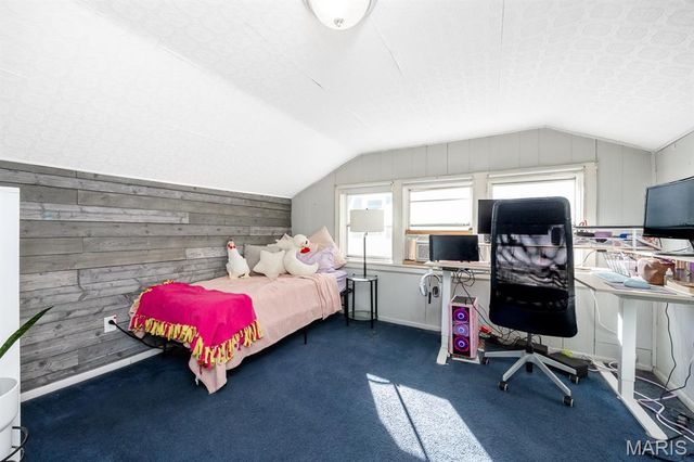 215 S Benton Street, Edwardsville, IL 62025