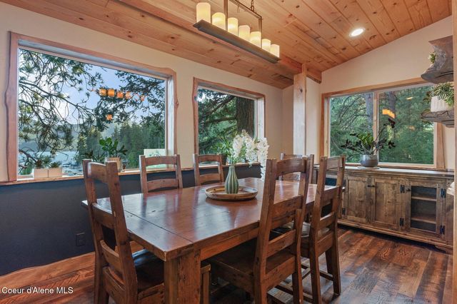 6469 E Evernade RD, Hayden, ID 83835