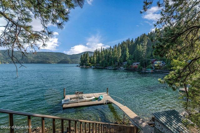 6469 E Evernade RD, Hayden, ID 83835