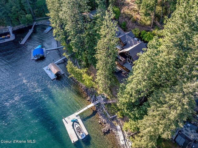 6469 E Evernade RD, Hayden, ID 83835