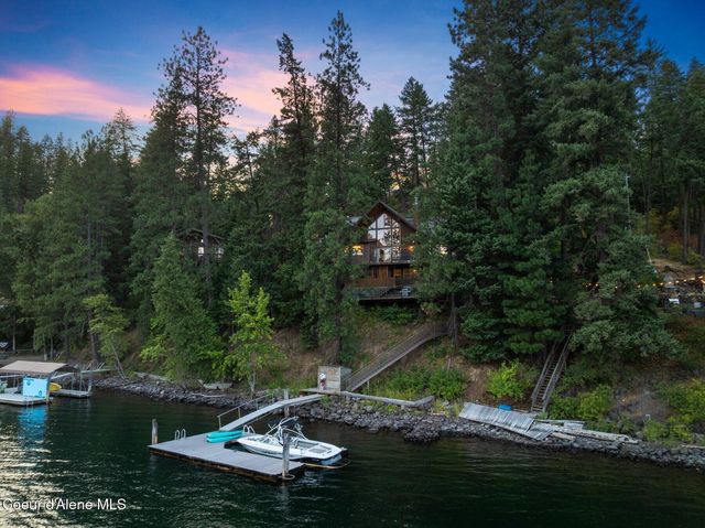 6469 E Evernade RD, Hayden, ID 83835