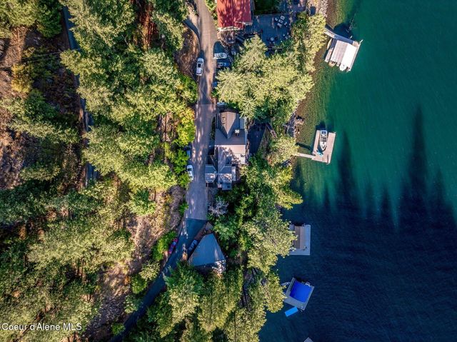 6469 E Evernade RD, Hayden, ID 83835