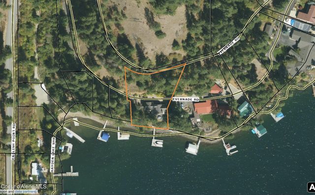 6469 E Evernade RD, Hayden, ID 83835