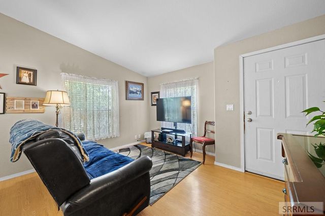 340 E 5 N, St Anthony, ID 83445