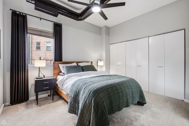 939 W Huron Street 201, Chicago, IL 60642