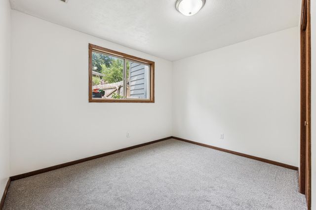 2140 Prospect Drive NE, Saint Cloud, MN 56304