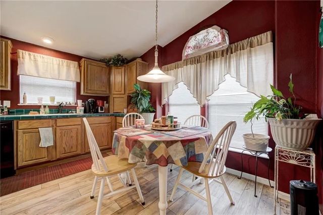 207 Sunflower Road, Fort Cobb, OK 73038