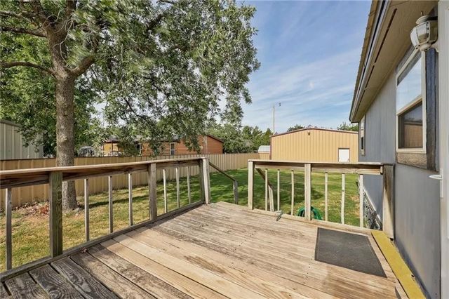 207 Sunflower Road, Fort Cobb, OK 73038