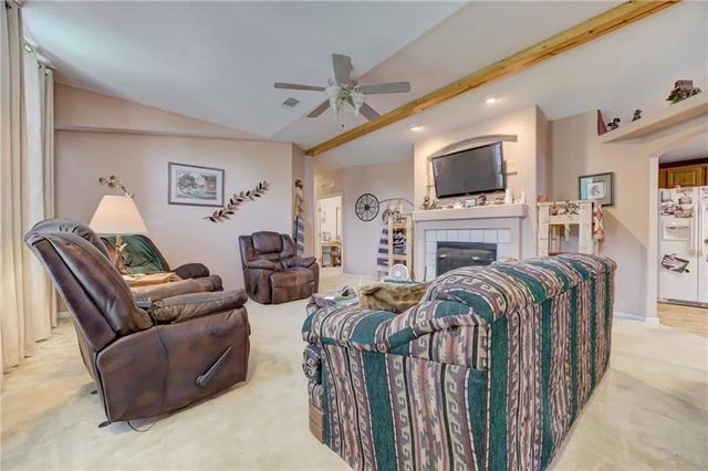207 Sunflower Road, Fort Cobb, OK 73038