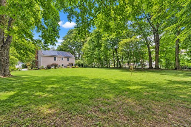 9 Verne Place, Hartsdale, NY 10530