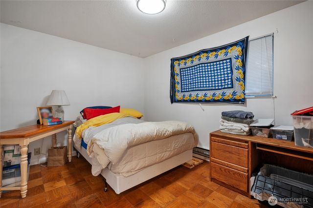 324 3rd Avenue S, Edmonds, WA 98020