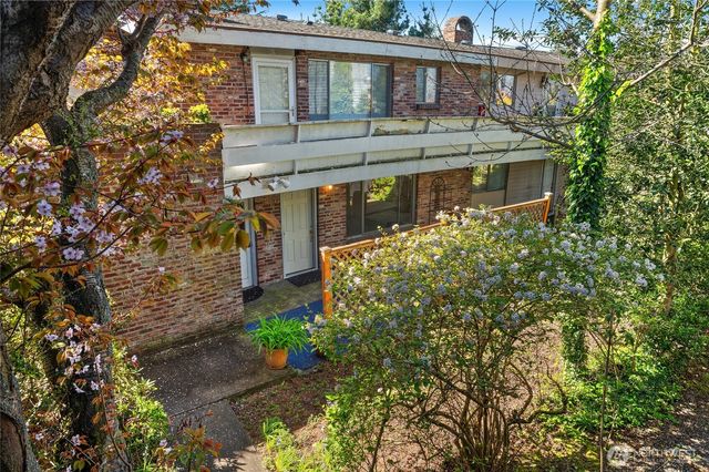 324 3rd Avenue S, Edmonds, WA 98020