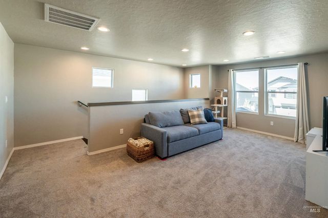 2061 E Tugela Falls St, Kuna, ID 83634