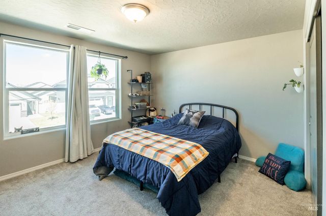 2061 E Tugela Falls St, Kuna, ID 83634