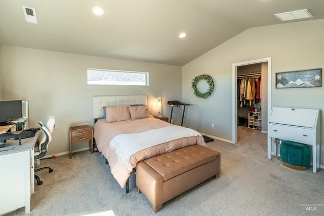 2061 E Tugela Falls St, Kuna, ID 83634