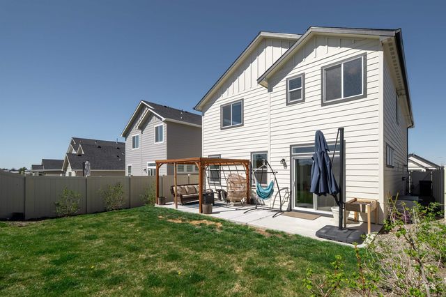 2061 E Tugela Falls St, Kuna, ID 83634