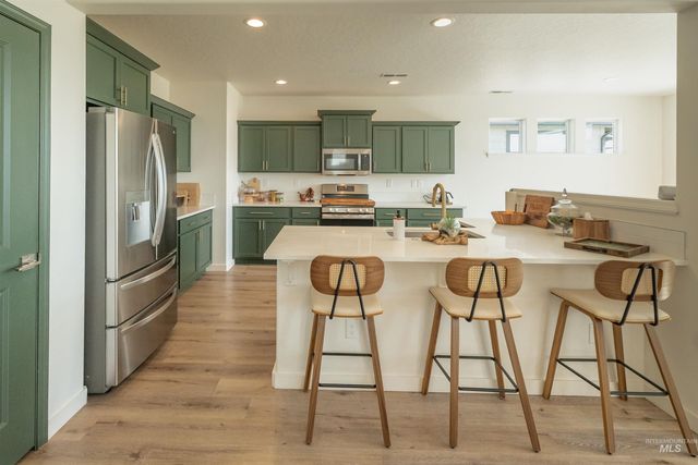 2061 E Tugela Falls St, Kuna, ID 83634