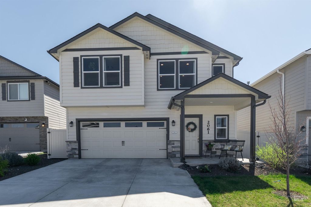 2061 E Tugela Falls St, Kuna, ID 83634