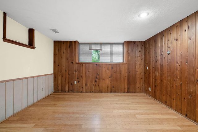 5241 Edenmoor Street, Edina, MN 55436