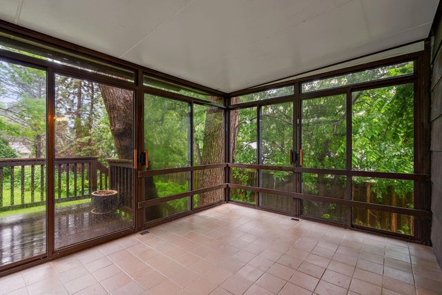 5241 Edenmoor Street, Edina, MN 55436