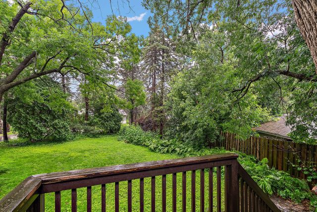 5241 Edenmoor Street, Edina, MN 55436