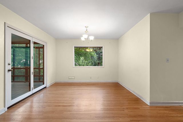 5241 Edenmoor Street, Edina, MN 55436