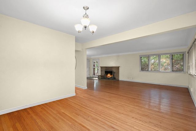 5241 Edenmoor Street, Edina, MN 55436