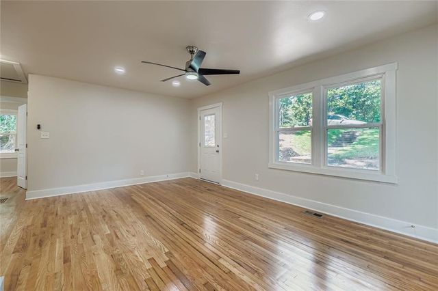 1191 Beechview SE Drive, Atlanta, GA 30316