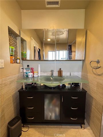 14630 Halldale 2, Gardena, CA 90247