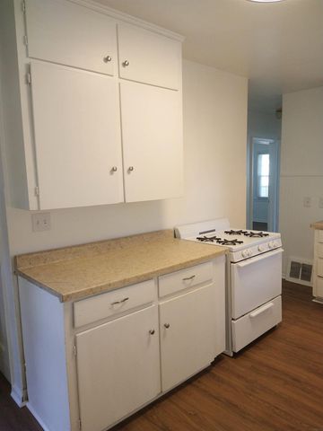 206 Polk Street, Waterloo, IA 50703