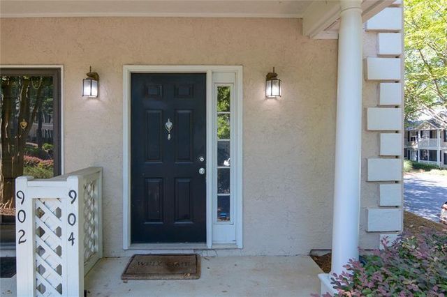 904 Peachtree Forest Terrace, Peachtree Corners, GA 30092