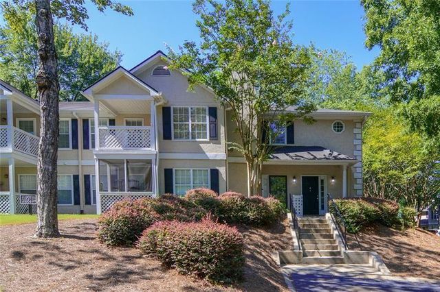 904 Peachtree Forest Terrace, Peachtree Corners, GA 30092