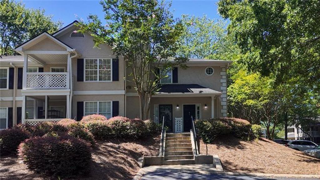 904 Peachtree Forest Terrace, Peachtree Corners, GA 30092