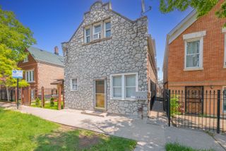3031 S Central Park Avenue, Chicago, IL 60623