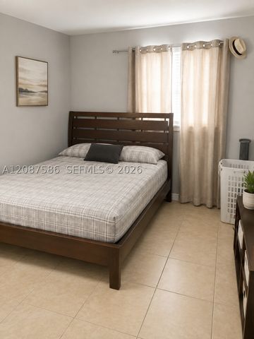 7830 SW 10th St A, North Lauderdale, FL 33068