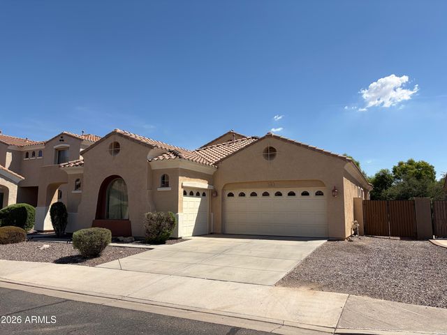 2417 E Iris Drive, Chandler, AZ 85286