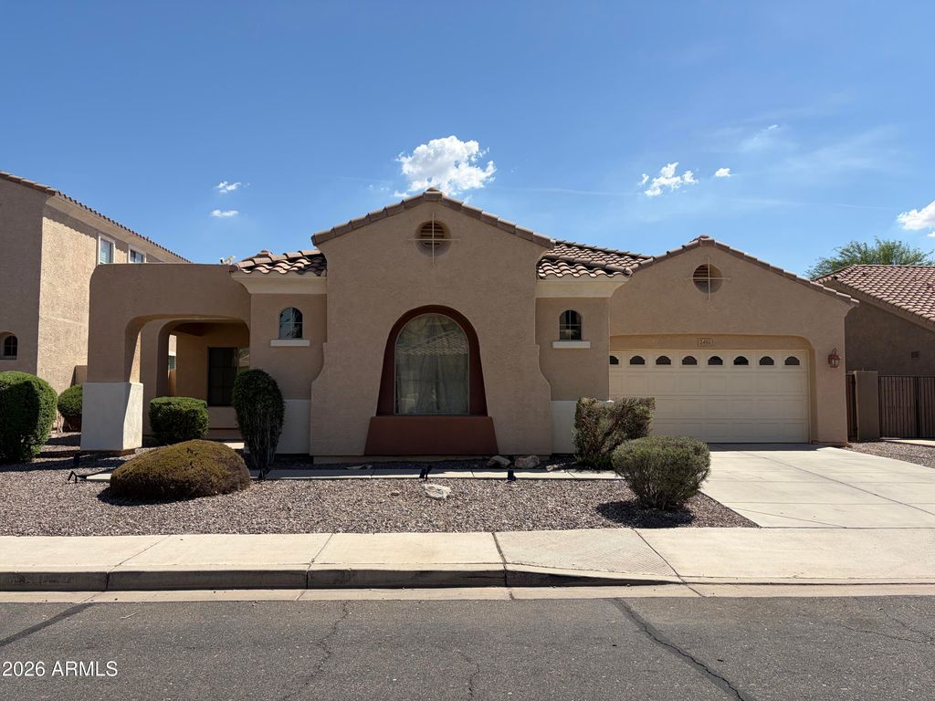 2417 E Iris Drive, Chandler, AZ 85286