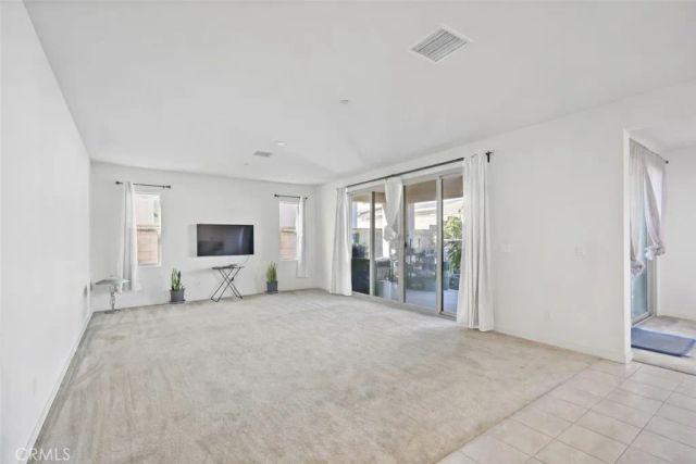 2575 E Embry, Ontario, CA 91762