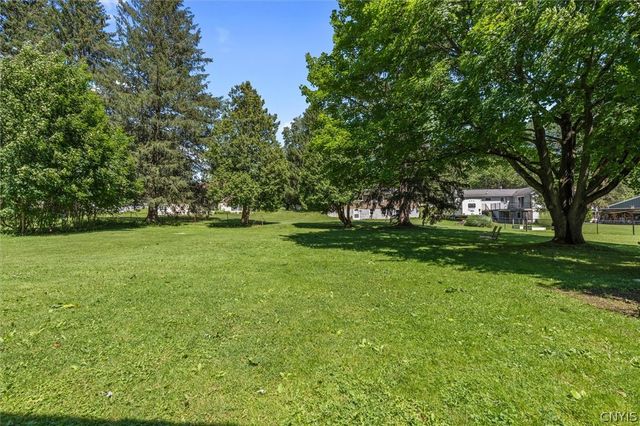 32 Artillery Lane, Lysander, NY 13027