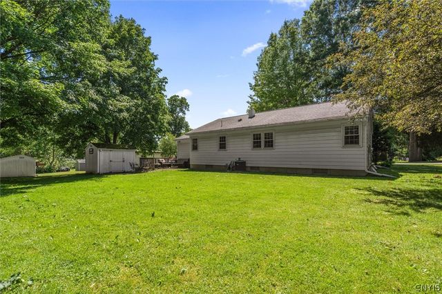 32 Artillery Lane, Lysander, NY 13027