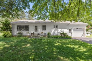 32 Artillery Lane, Lysander, NY 13027