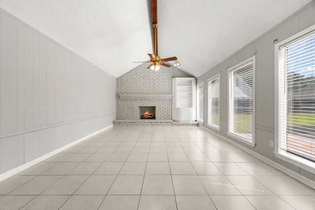 12923 Advance Drive, Houston, TX 77065