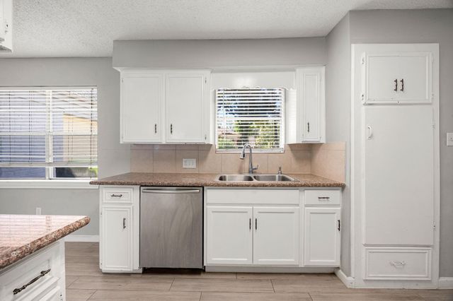 12923 Advance Drive, Houston, TX 77065