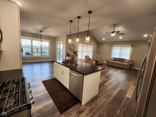 6177 E Holes Crossing Drive, Crawfordsville, IN 47933